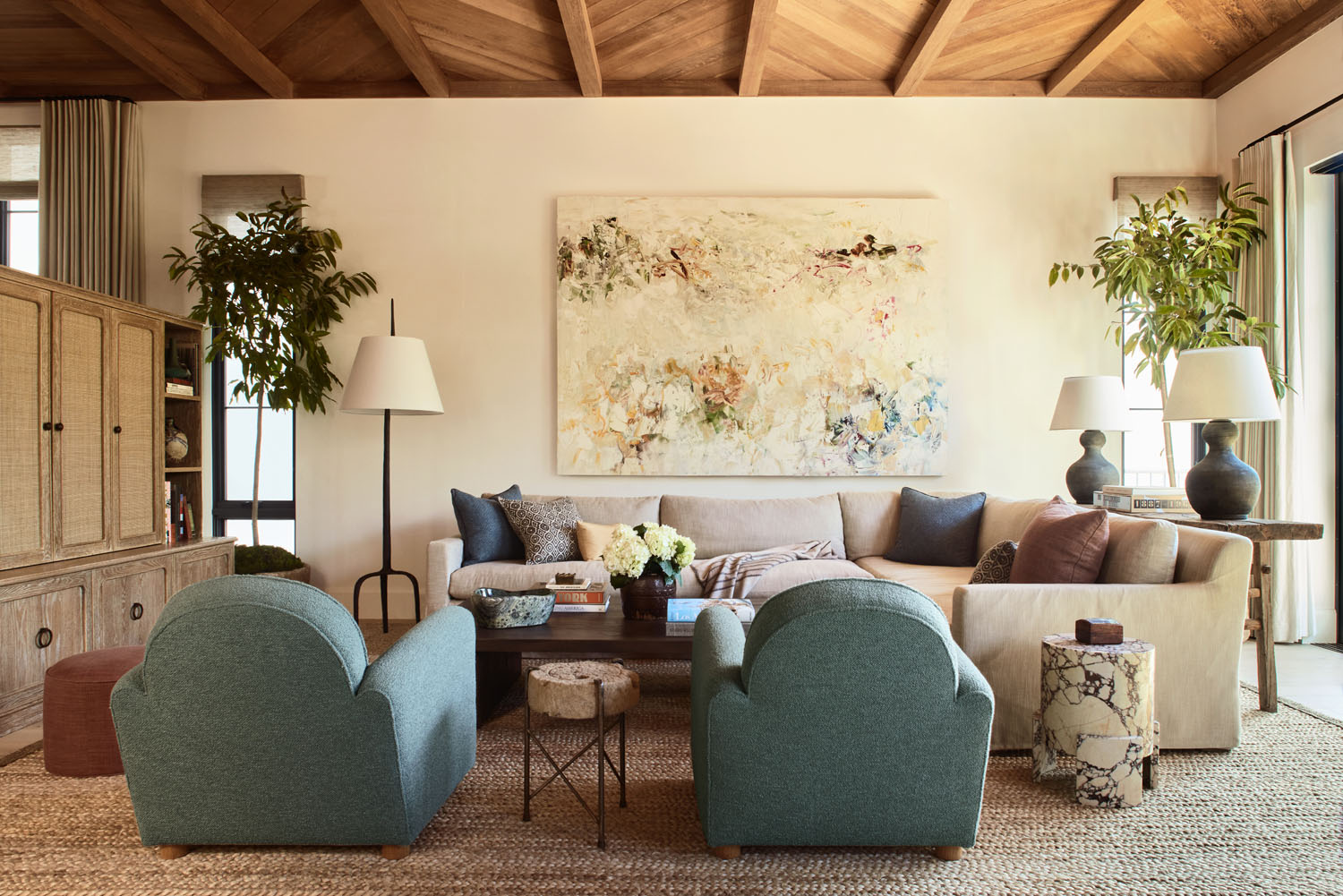 Comfortable, Collected, and Chic: A Globally-Inspired Los Angeles Home ...